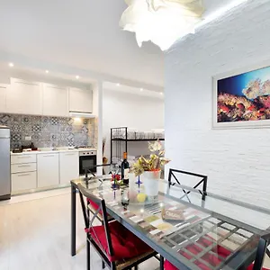Appartamento loft9 Incantevole Vista Mare Con Giardino, Riccione
